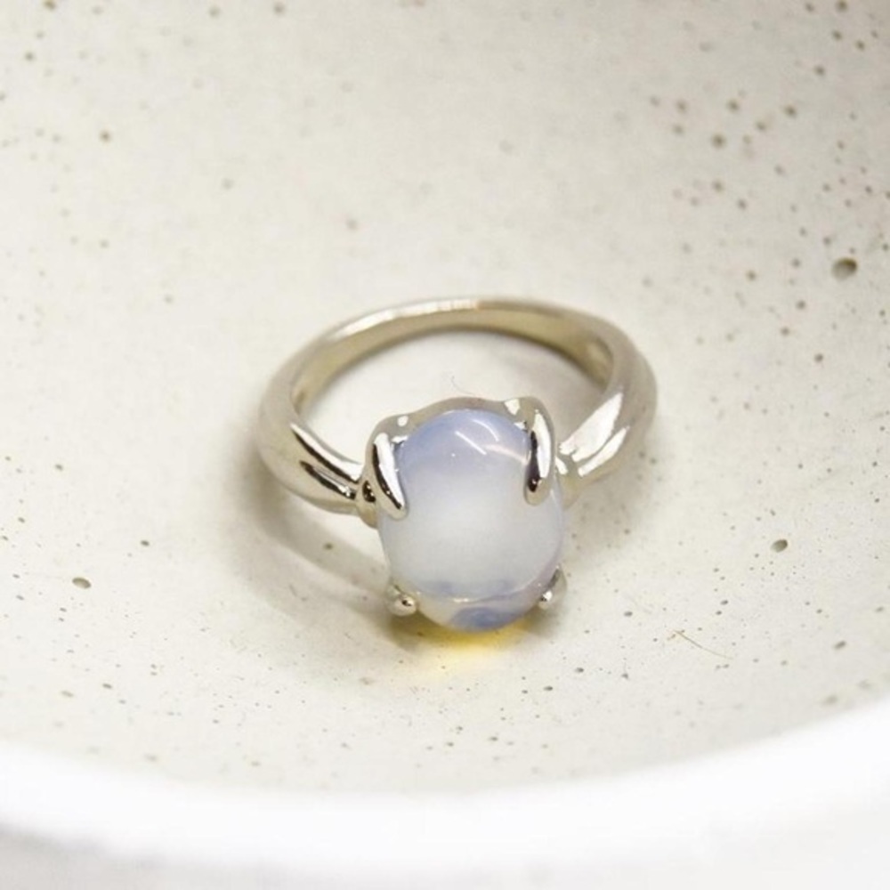 Blue Stone Ring - Picture 3 of 4